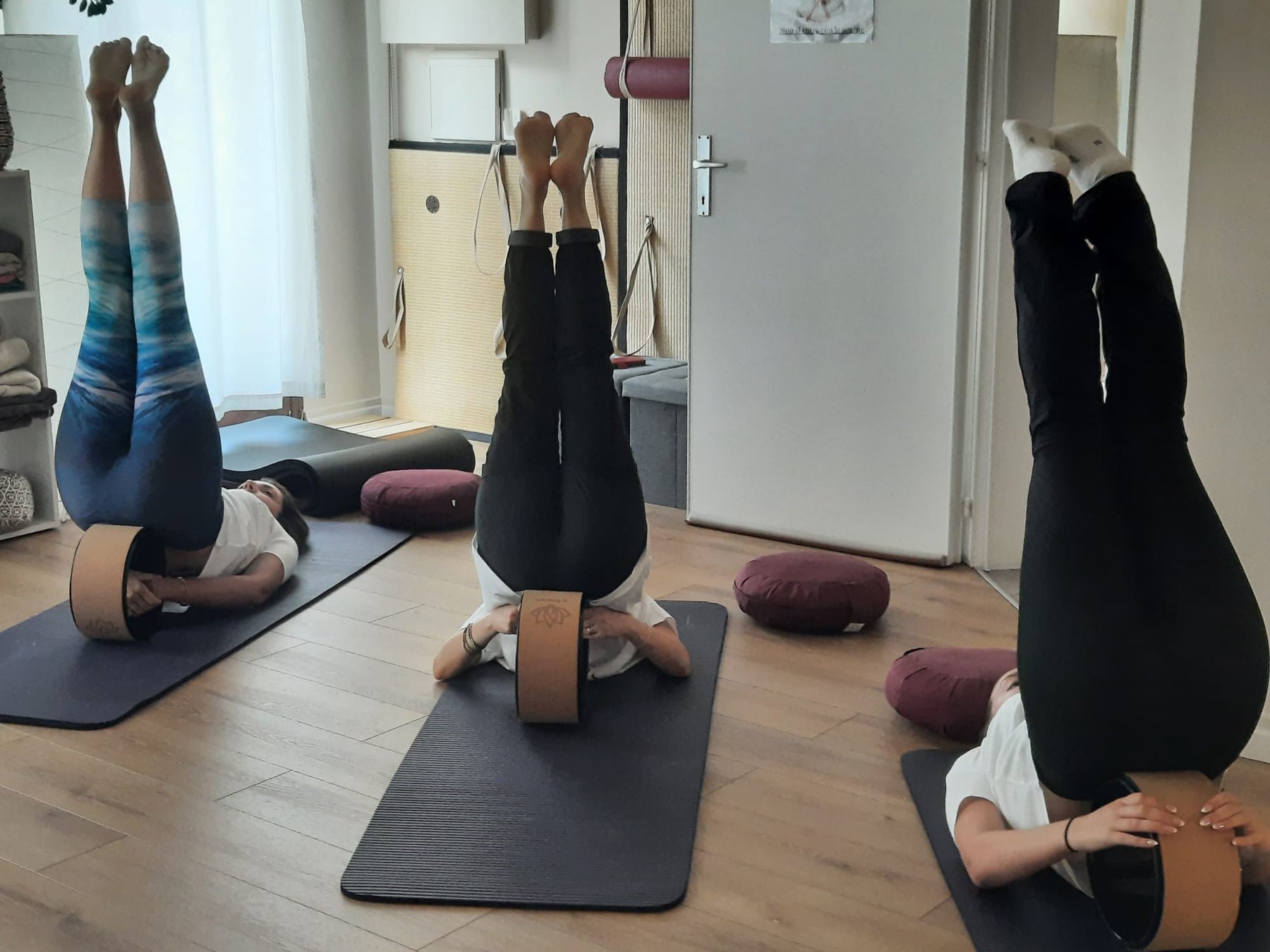 Lezioni, pratiche e ambienti dello Studio Olistico Yoga