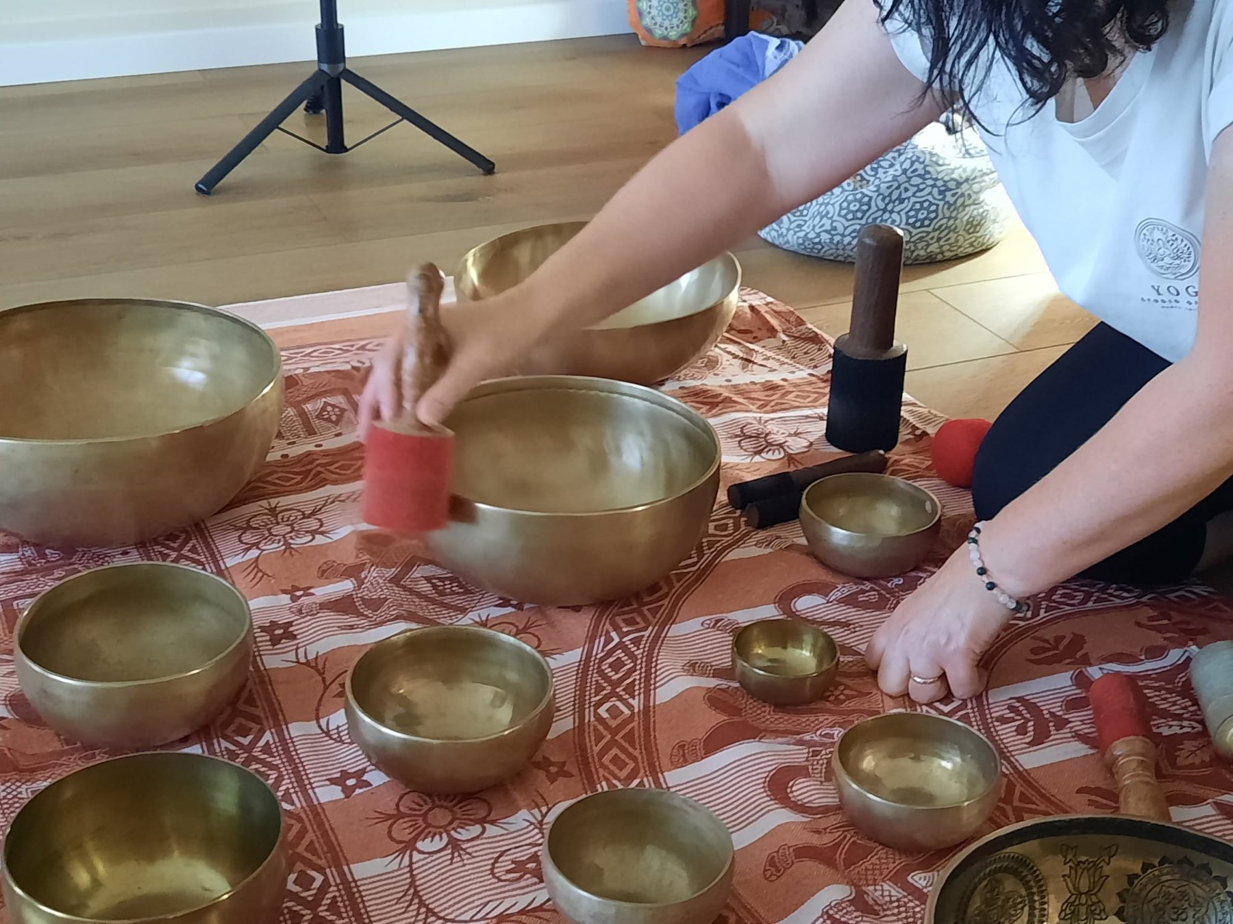 Momenti di pratica, trattamenti e vita dello Studio Olistico Yoga